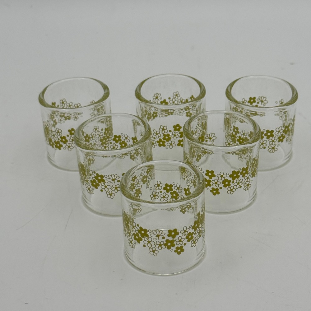 Vintage Pyrex Spring Blossom Green Napkin Rings Set of 6 Crazy Daisy Glass 54-1